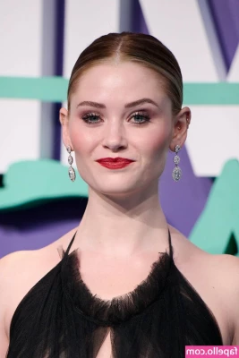 Virginia Gardner [ virginia-gardner ] - Come suck daddies balls nice and good