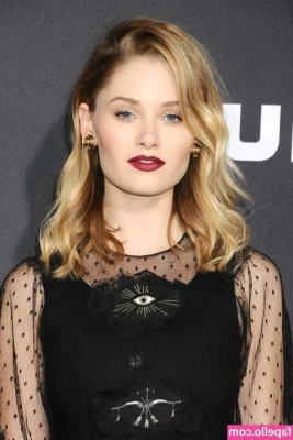 Virginia Gardner [ virginia-gardner ] - 11/10 recommend masturbating before work 🤤