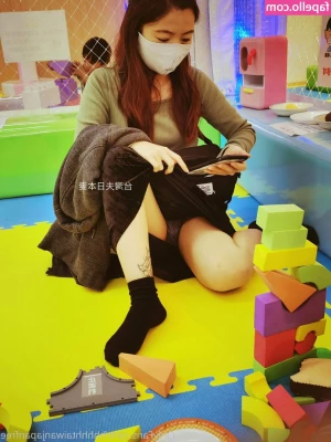 hhhhhtaiwanjapanfree - what would you do with this soaking wet pussy