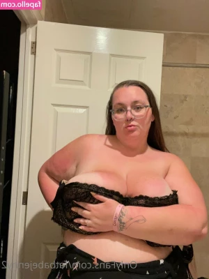 fatbabejenny2 - Come talk to me and tell me your deepest desires in my dms🥰💜