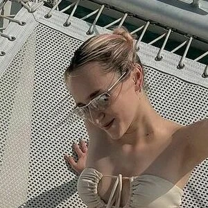 Hi_hania