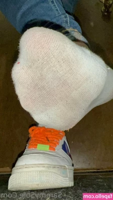 sammysole - these used to be too big.. and now my belly has started to spill out