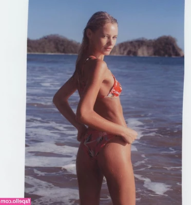 Paige Reifler [ paige-reifler ] - Hello babes