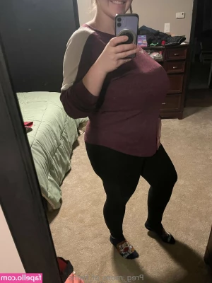 preg_mom_of_twins [ preg-mom-of-twins ] - 𝕗𝕚𝕣𝕤𝕥 𝕤𝕙𝕖'𝕤 𝕤𝕠𝕦𝕣,