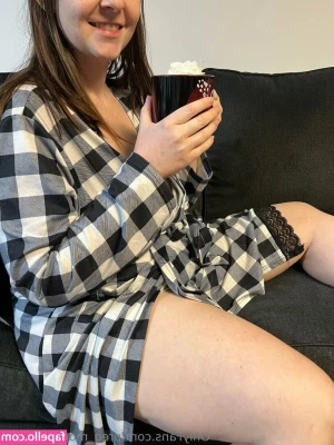 preg_mom_of_twins [ preg-mom-of-twins ] - Meowwww