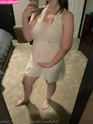 preg_mom_of_twins [ preg-mom-of-twins ] - Dinner - Chinese Food