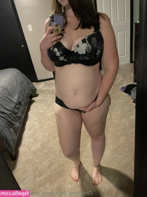 preg_mom_of_twins [ preg-mom-of-twins ] - Maybe a little more?