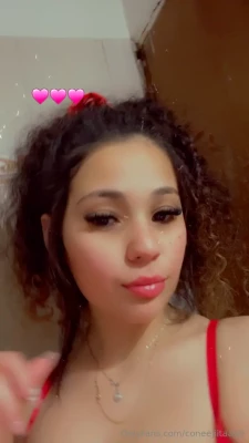 coneejiitaa69 - LICK MY SOLES  WANNA SEE MORE   prollking-xxl
