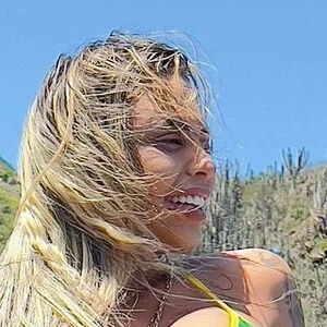 Eduarda Souza