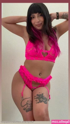 anndapper [ anndapper-1 ] - this top just makes them look soooo good