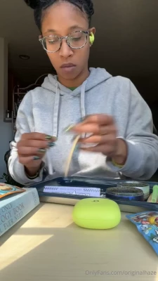 originalhaze - Smoke a bowl with me 🥰