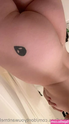 dontyouwantmebby25 - Bend me over against the wall, daddy 🐱