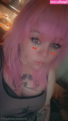bit777 - 𝐅𝐑𝐄𝐄 𝐒𝐔𝐁 thornesharlotte Crazy beauty 