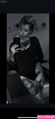 Vivien Storl [ vivien-storl ] - I love sucking his cock! Watch him pump my mouth full of his thick