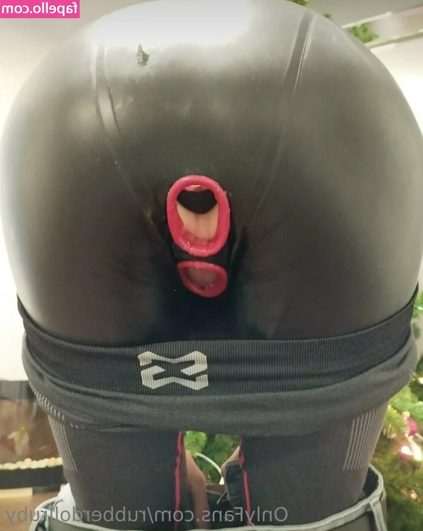 rubberdollruby - Putting my plug in before Dinner