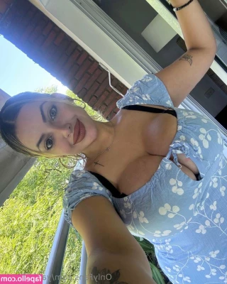 yaninatttula - Is my selfie game on point?! hehe😋