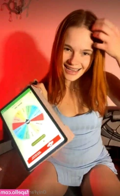 afina_ [ afina ] - Go to my last post if you wanna see some