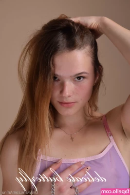 afina_ [ afina ] - Lots of new people on my OF recently  tell me in the comments where