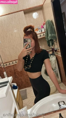 afina_ [ afina ] - take my hand😚