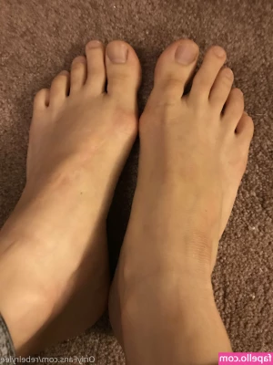 rebelrylee - the sexiest thing in a man is his hands  they can do so many exciting