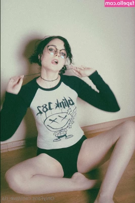ave_ria [ ave-ria ] - hi love