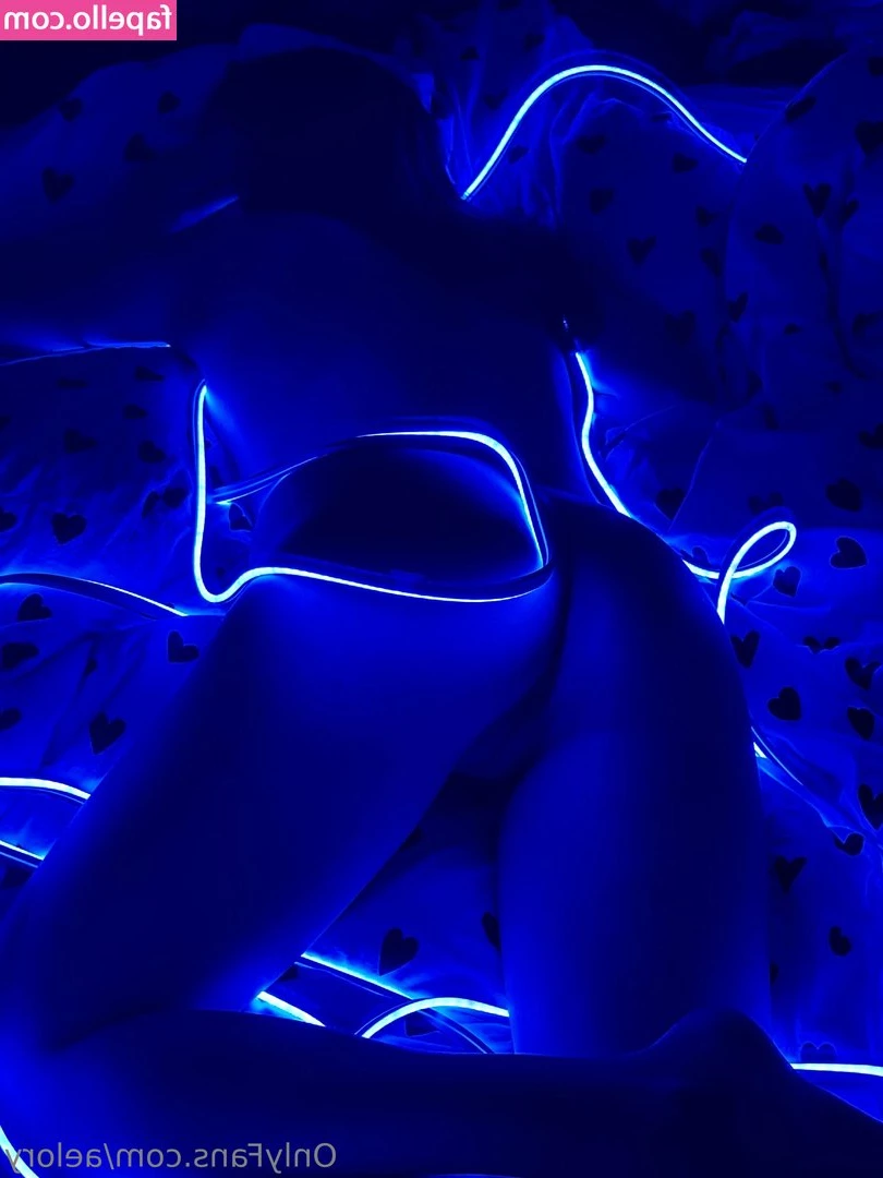 aelory - lick it daddy 🥵