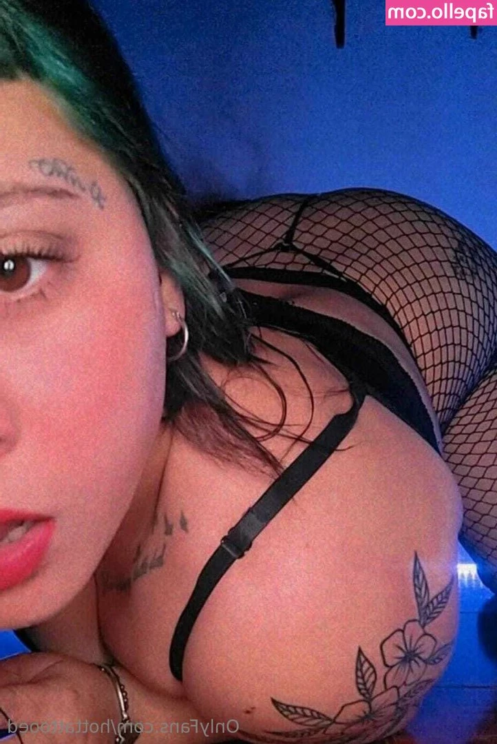 hottattooed - I m waiting for you Master
