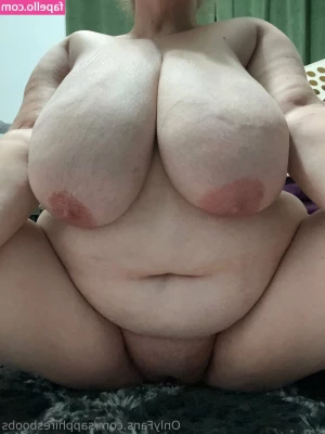 sapphiresboobs - Free full length video when you sub to my VIP page   aria xx 