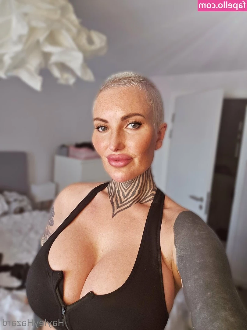 hayleyhazard1 - My new twitter is @geordiejaxxxon