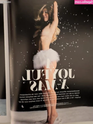 Joy Beune [ joy-beune ] - Let me strip for you baby