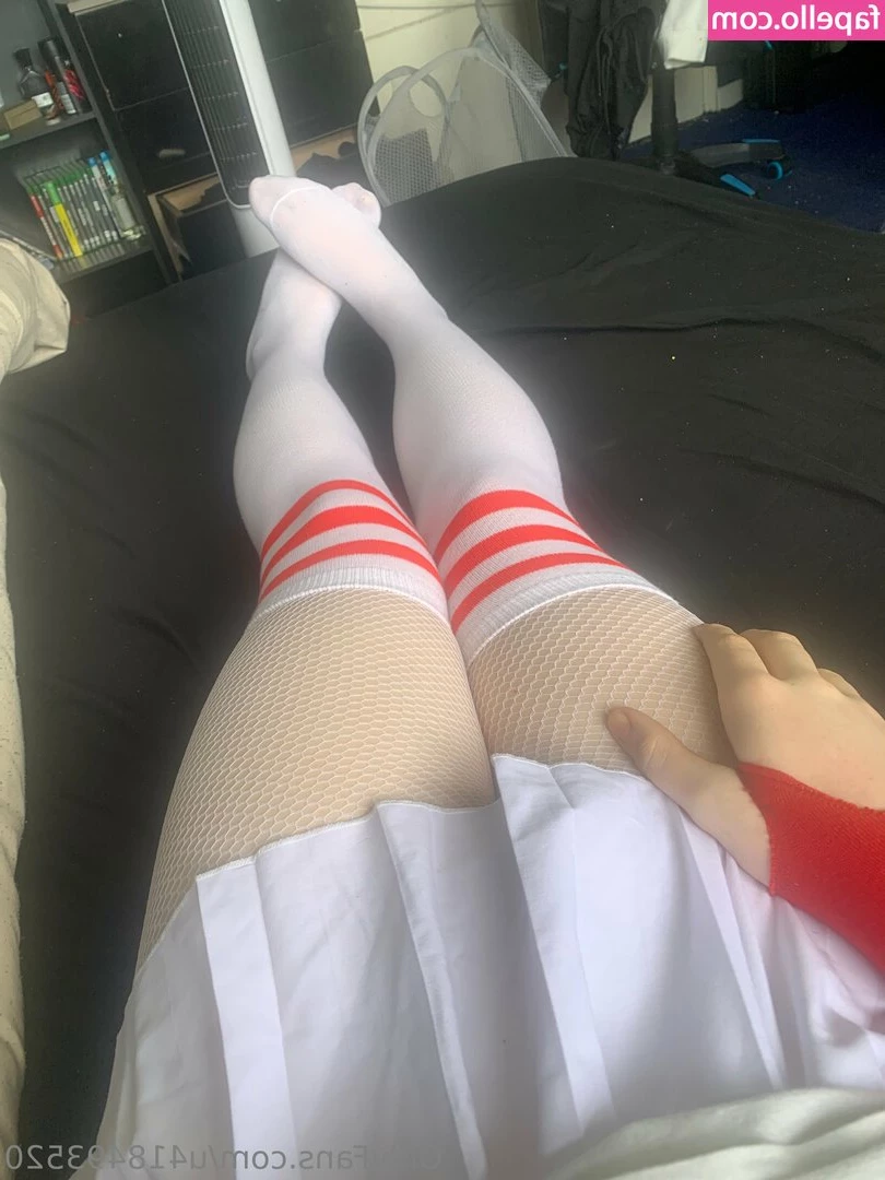 bananathefem - I was planning on leaving you guys alone for a couple of days  but I