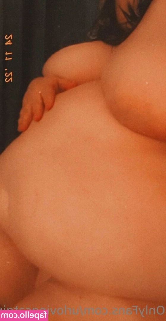 urlovingcatgirl - Bored? Wanna touch my butt?