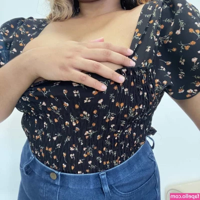 itsmezaraxx - Foot worship anyone