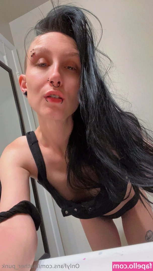 leather_punk [ leather-punk ] - LA  September 2022  Photographed by a man I met on tinder 