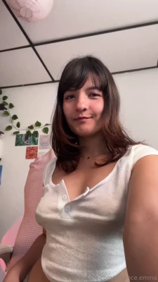  [ essence-emma ] - Shaving my kitty and underarms    What s your hair preference