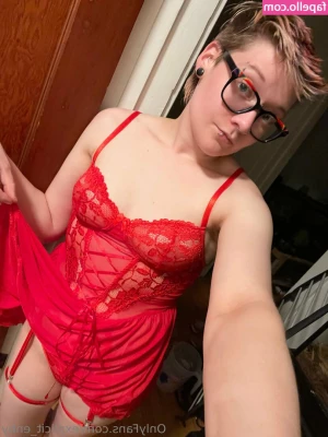 explicit_enby [ explicit-enby ] - I want to feel you cum hard and I want to swallow all of it😈 part 1