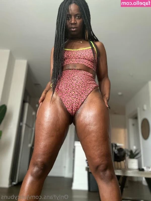 juiicybuns - Swipe to see me let go