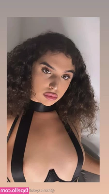 mstvy - You think my curly hair suits me  Tis the frizz season so might as