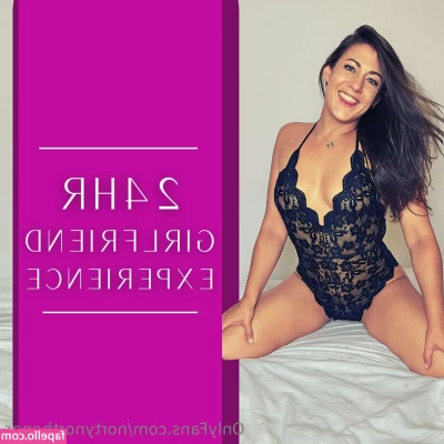 nortynorthener - my neighbor sent me her nudes  and dared me to cum    for her on tape