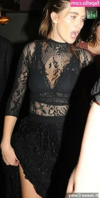 Charley Webb [ charley-webb ] - Oil me up you filthy bastards 💦 Where is the oil going first? 😜