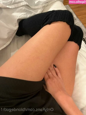 blondegoth1 - Fuck machine with double dildo attachment for DP pleasure xx