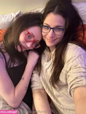mackenziestith - CUMMING SOON