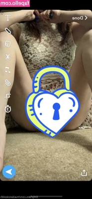 mackenziestith - Tease in my jeanssss
