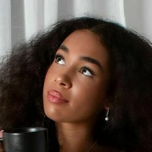 Anya Lawrence
