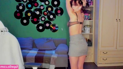 Ketlinrous - Quien para que me llene de crema toda  Ando bien hot  una