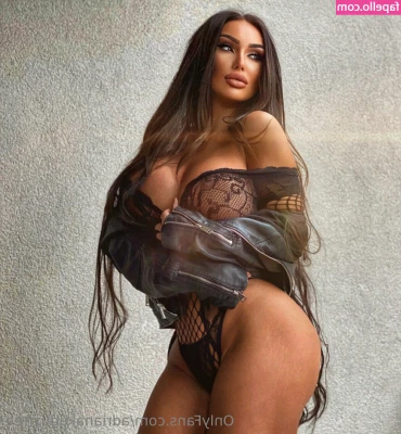 adrianakuduzfree - Suck them