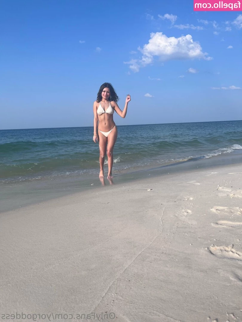 yorgoddess - Gosto de andar sem cueca