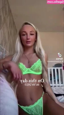 Demi Colahan [ demi-colahan ] - All smiles. First post on account. This is going to be live and
