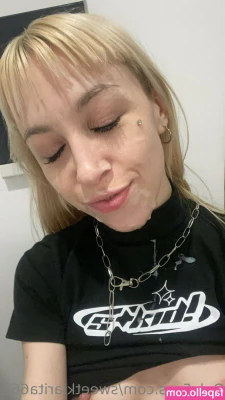 sweetkiarita666vip - let me entertain you live tomorrow 😏