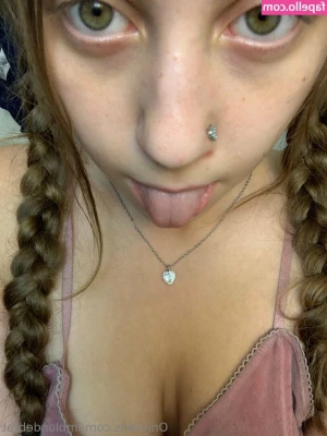 imblondebrat - Te gusta esta flaquita morbosa maldito perro   quiero que me nalgueé